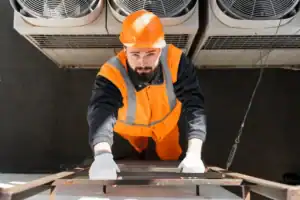 Montaje y mantenimiento de instalaciones de climatización y ventilación-extracción